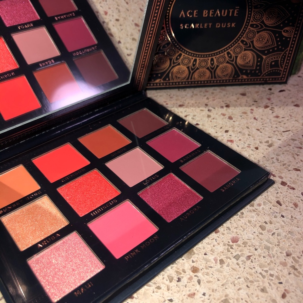 ACE BEAUTE Scarlet Dusk